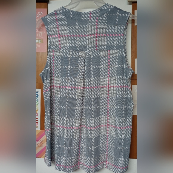 NWOT Dear Scarlett size Small top - Picture 4 of 4